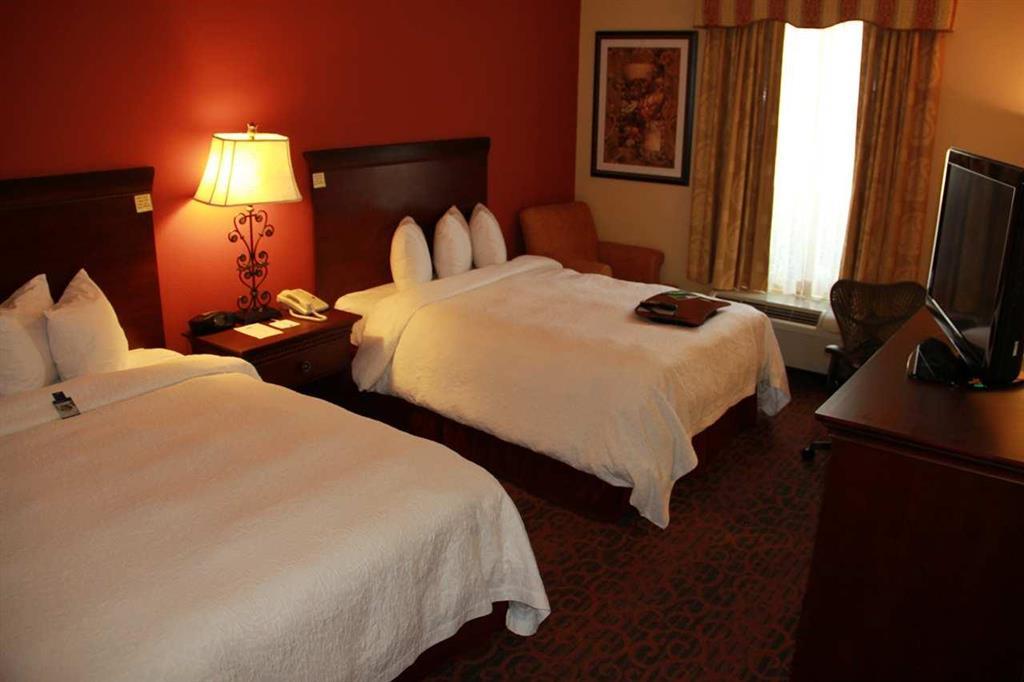 Hampton Inn And Suites Houston-Кейті Номер фото