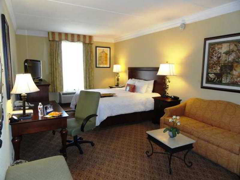 Hampton Inn And Suites Houston-Кейті Номер фото